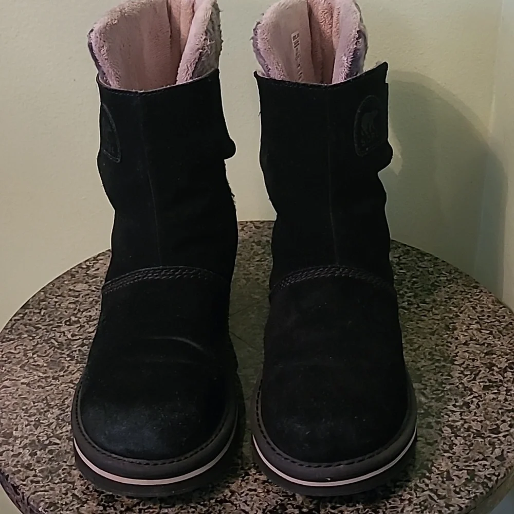 Sorel Newbie Short Boots Black Water-resistant Suede Leather Wmn 8.5 Winter Gray